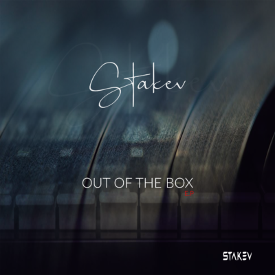 Stakev Out of the box