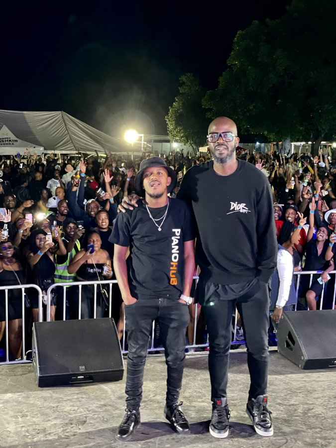 Black Coffee Happy To Meet Kabza De Small For The First Time, Calls Him King