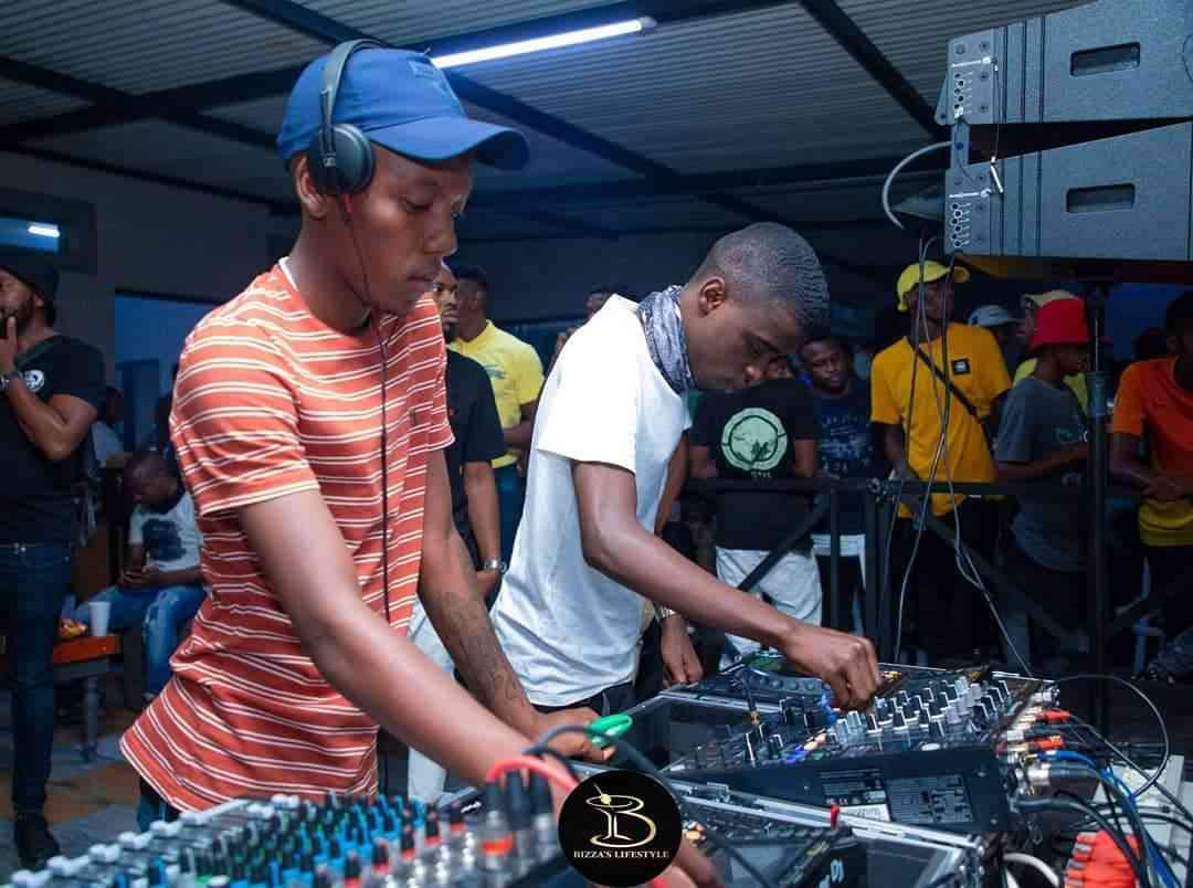 Skroef28 & Nkulee 501  Top Dawg Sessions Mix