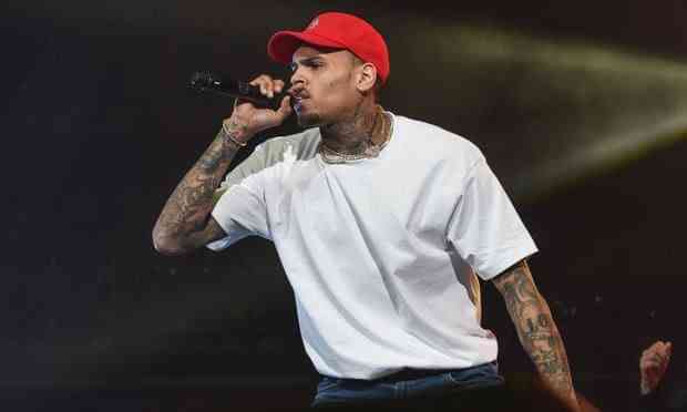 Chris Brown Dances To Amapiano Beat