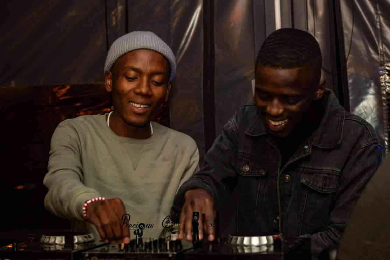 Nkulee 501 & Skroef 28 ft Almighty SA - ##Exclusive Piano
