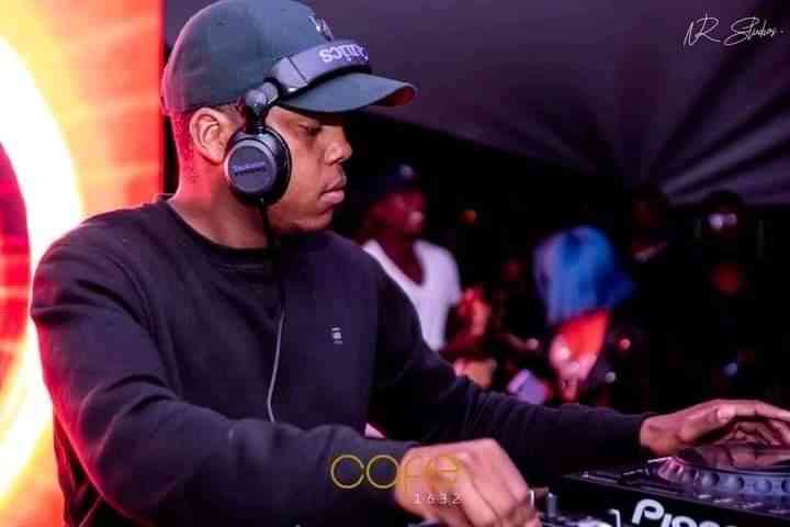 ThackzinDJ & Murumba Pitch - Abo tsotsi