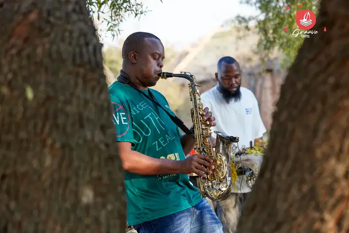 Omit ST & Buhle Sax - Groove Cartel Amapiano Mix 