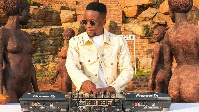 Romeo Makota – Best Selection Amapiano Mix
