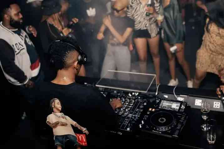 Vigro Deep - Flying Fish Surprisingly Good Series Amapiano Mix